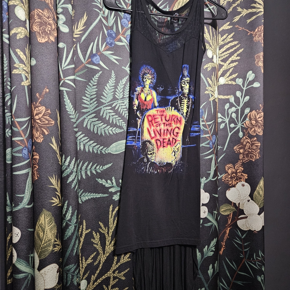 Return Of The Living Dead Tank Top Dress with Lace And Train